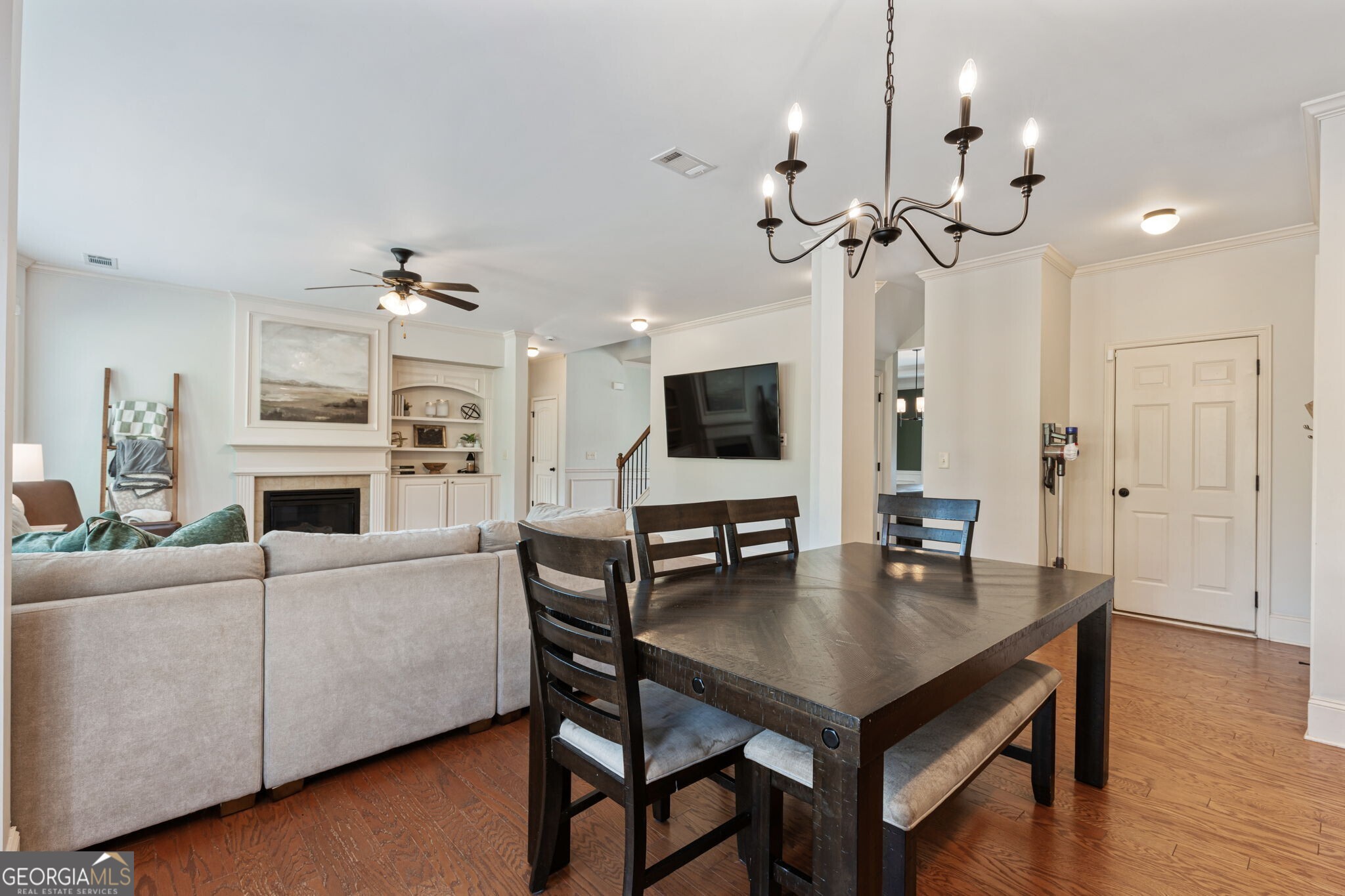 4845 Plainsman Circle