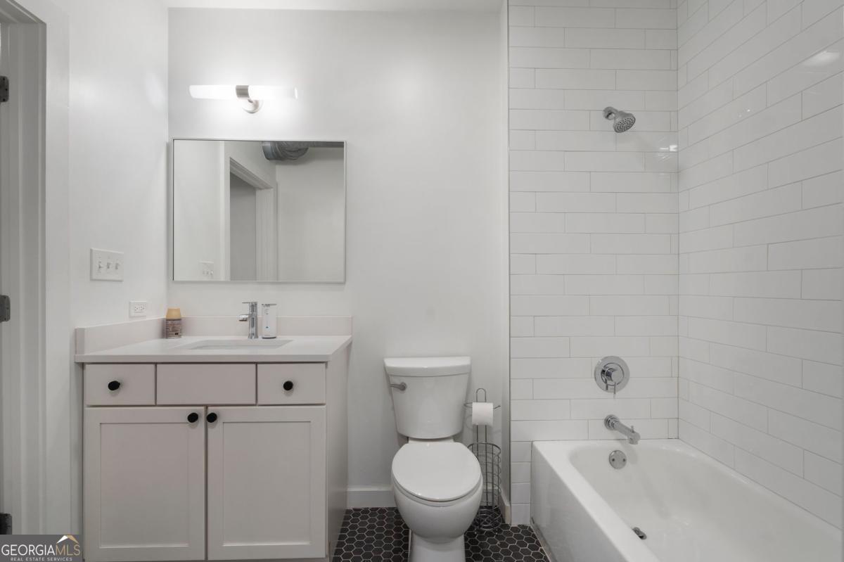 260 18th Street NW # 10224