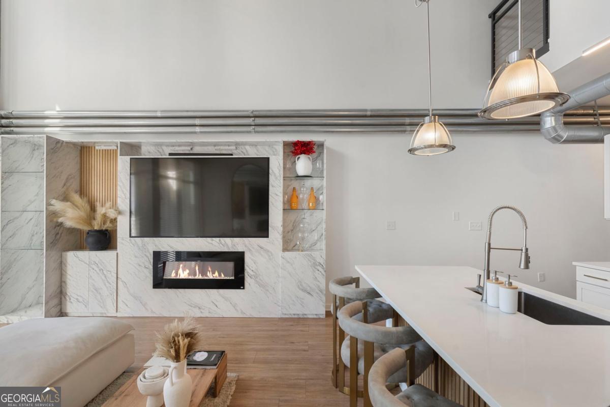 260 18th Street NW # 10224