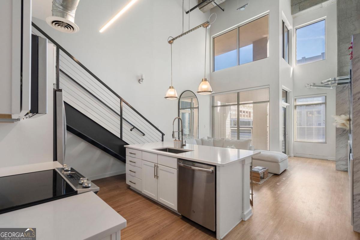 260 18th Street NW # 10224