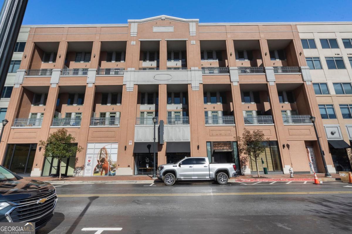 260 18th Street NW # 10224