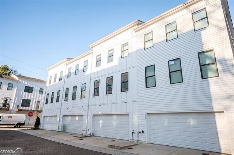 2003 Mahogony Lane NW