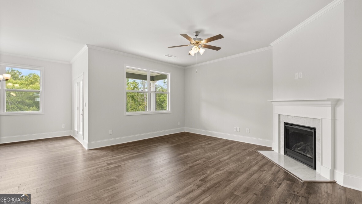 47 Lakeview Point