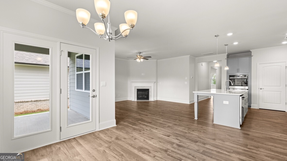 47 Lakeview Point