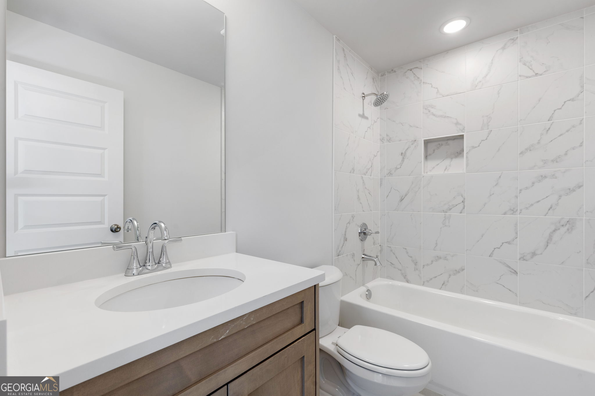 372 Summerville Lane