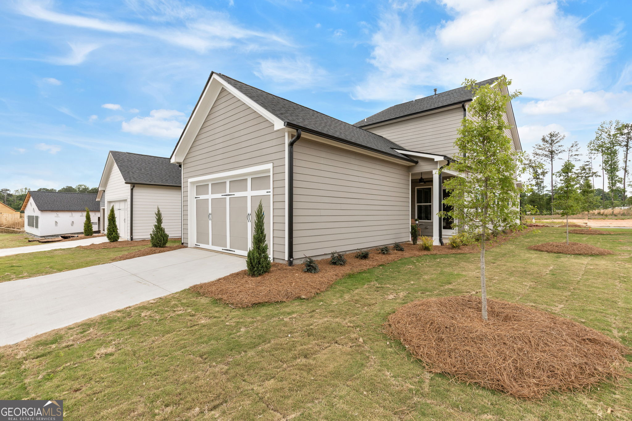 372 Summerville Lane