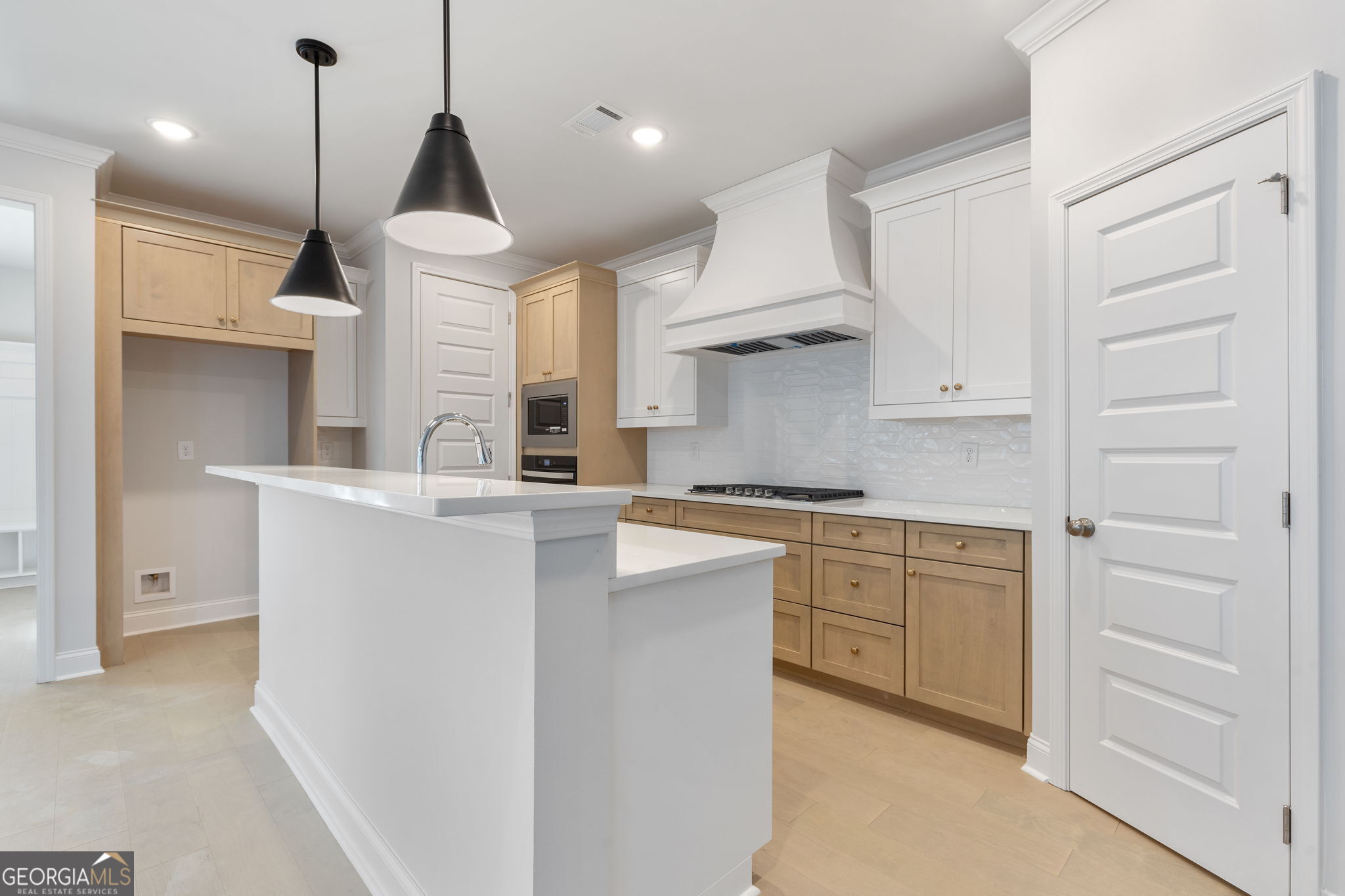 372 Summerville Lane