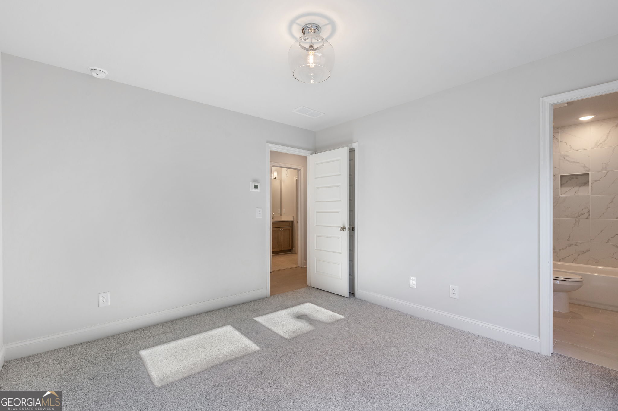 372 Summerville Lane