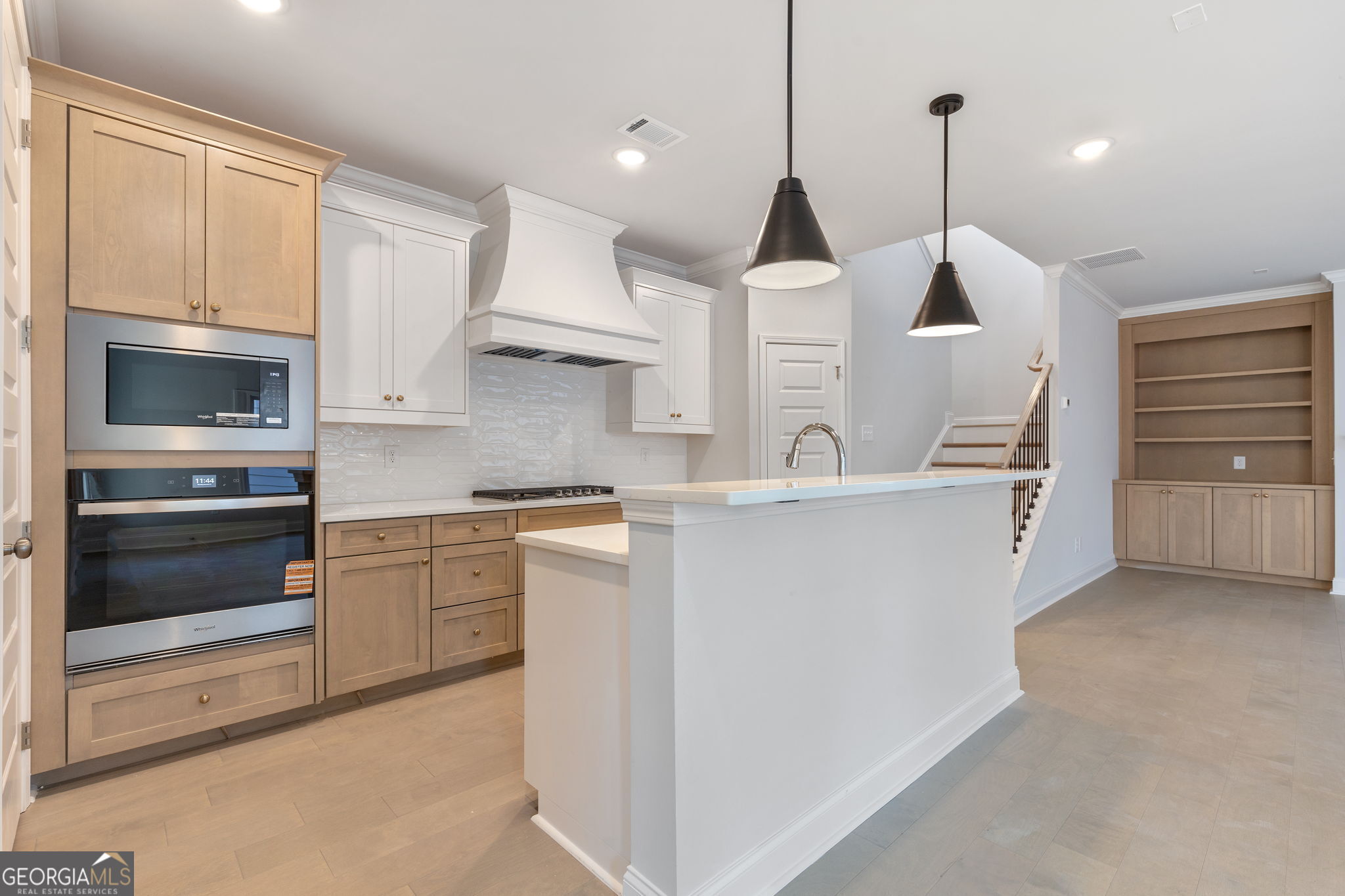 372 Summerville Lane