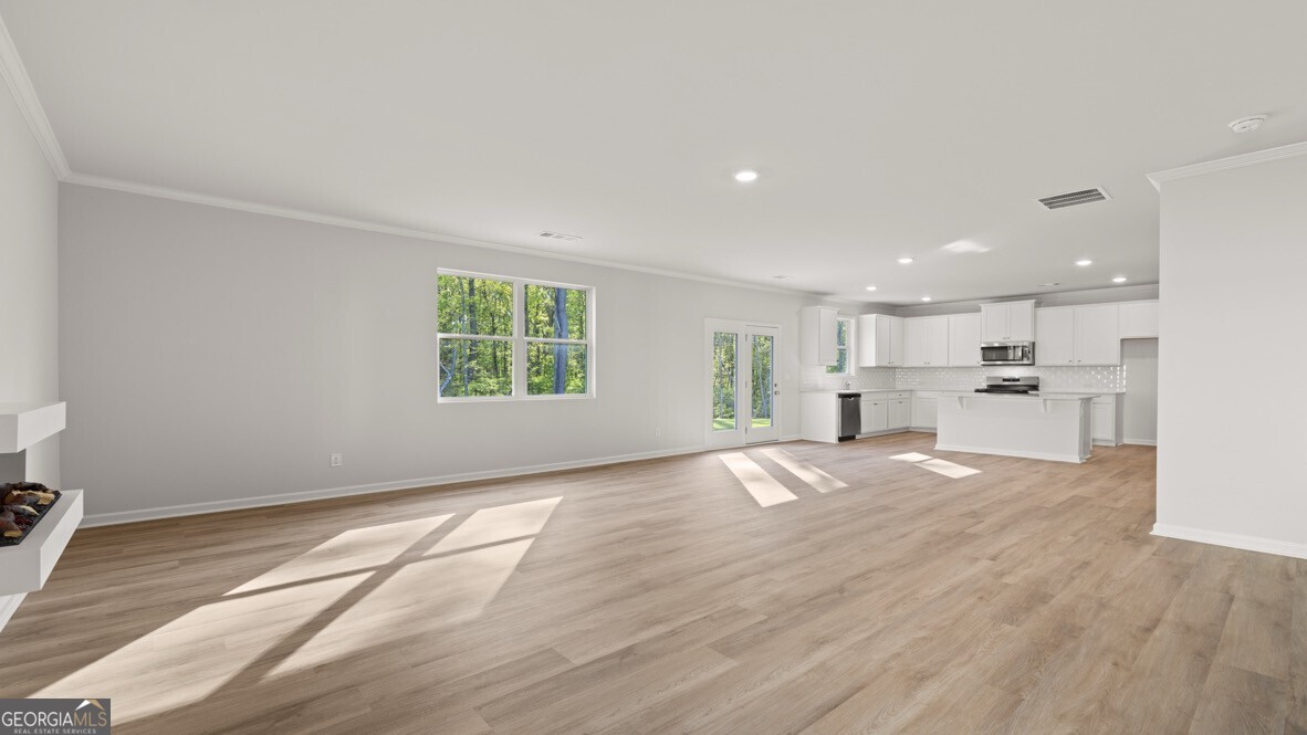 530 Hampton Terrace