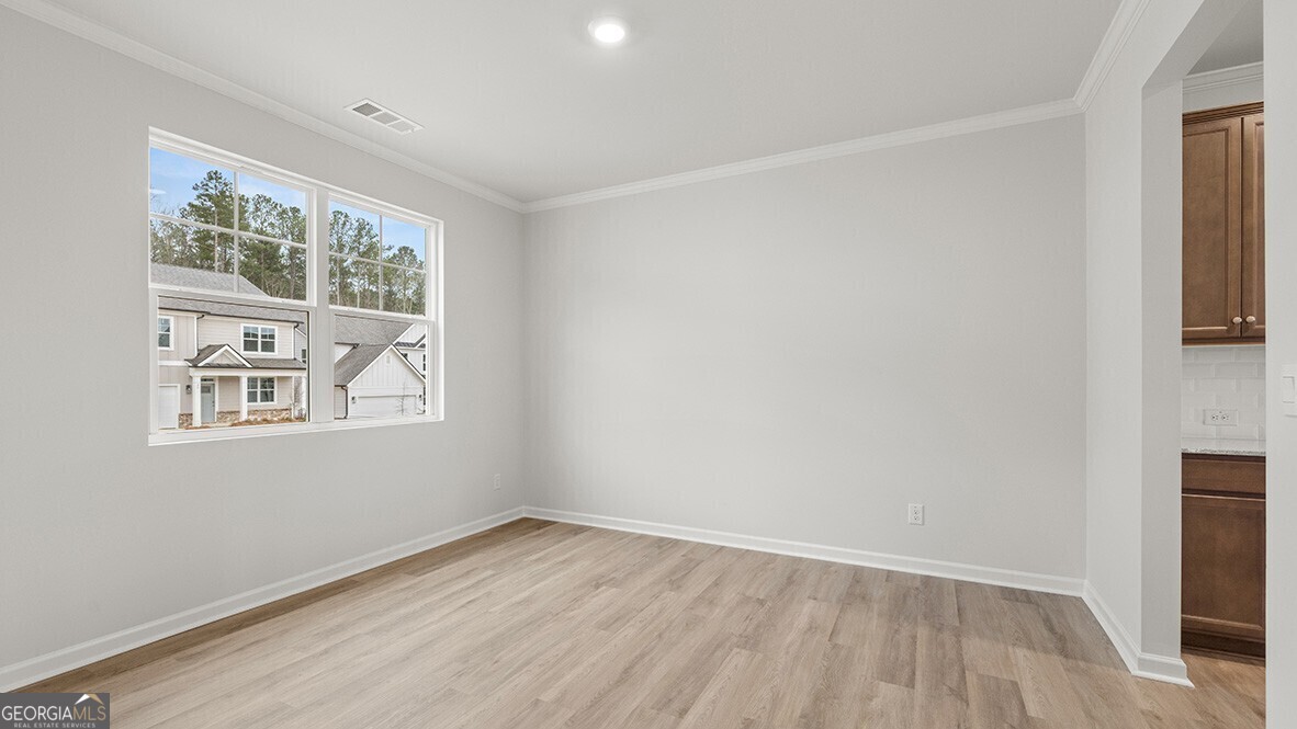 529 Hampton Terrace