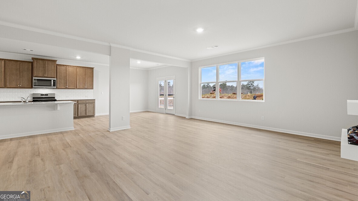 529 Hampton Terrace