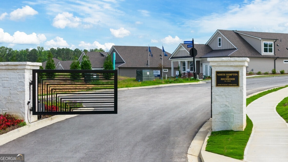 92 Lakeview Point