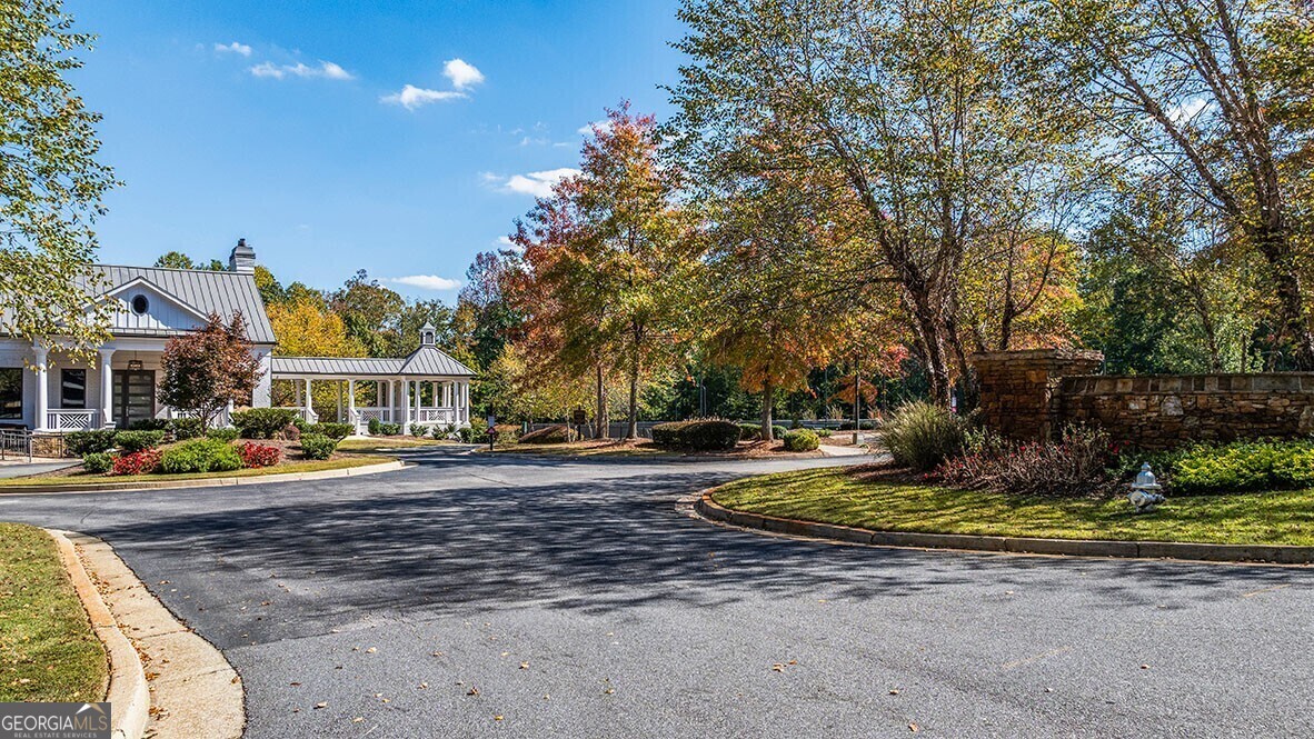 92 Lakeview Point