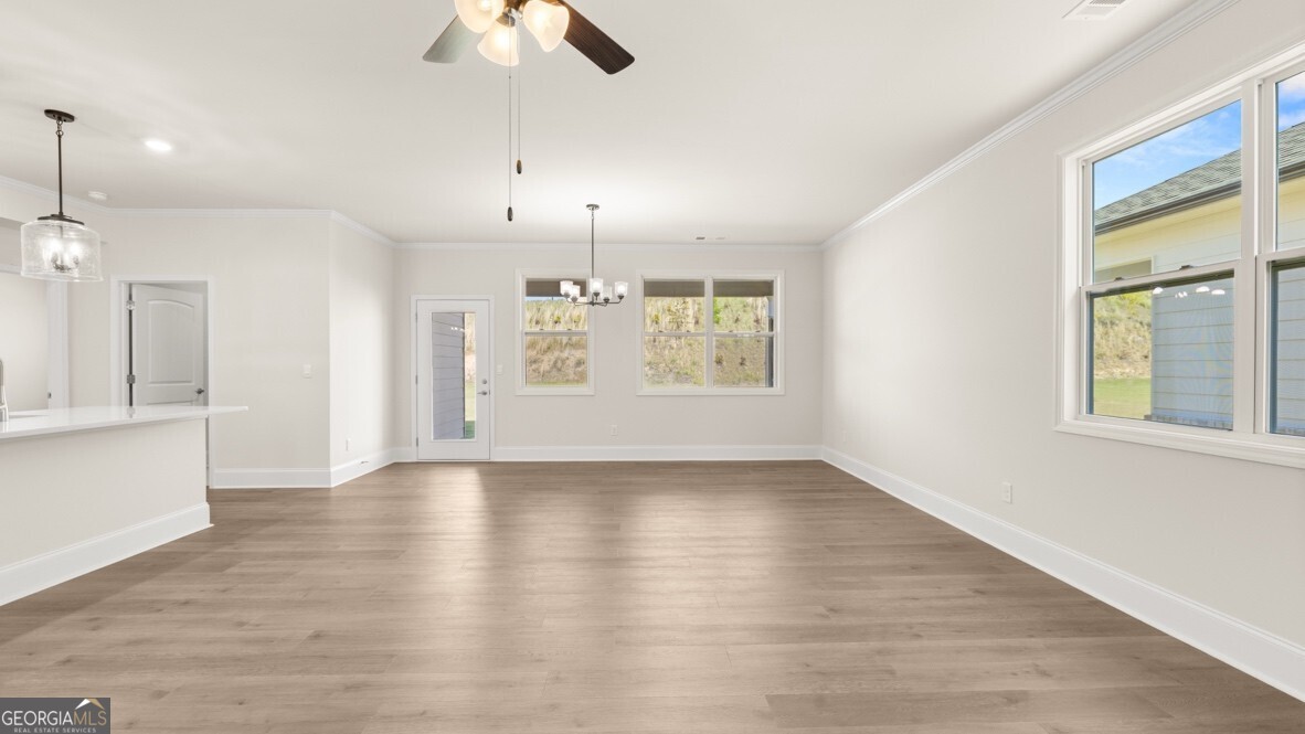 86 Lakeview Point