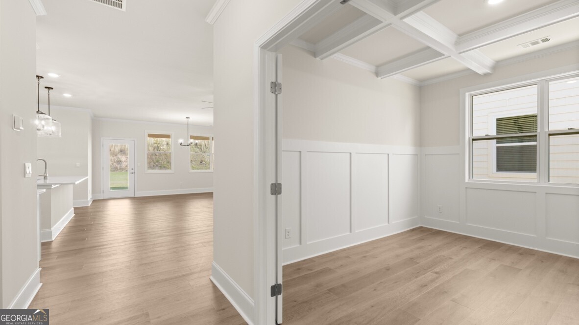 86 Lakeview Point