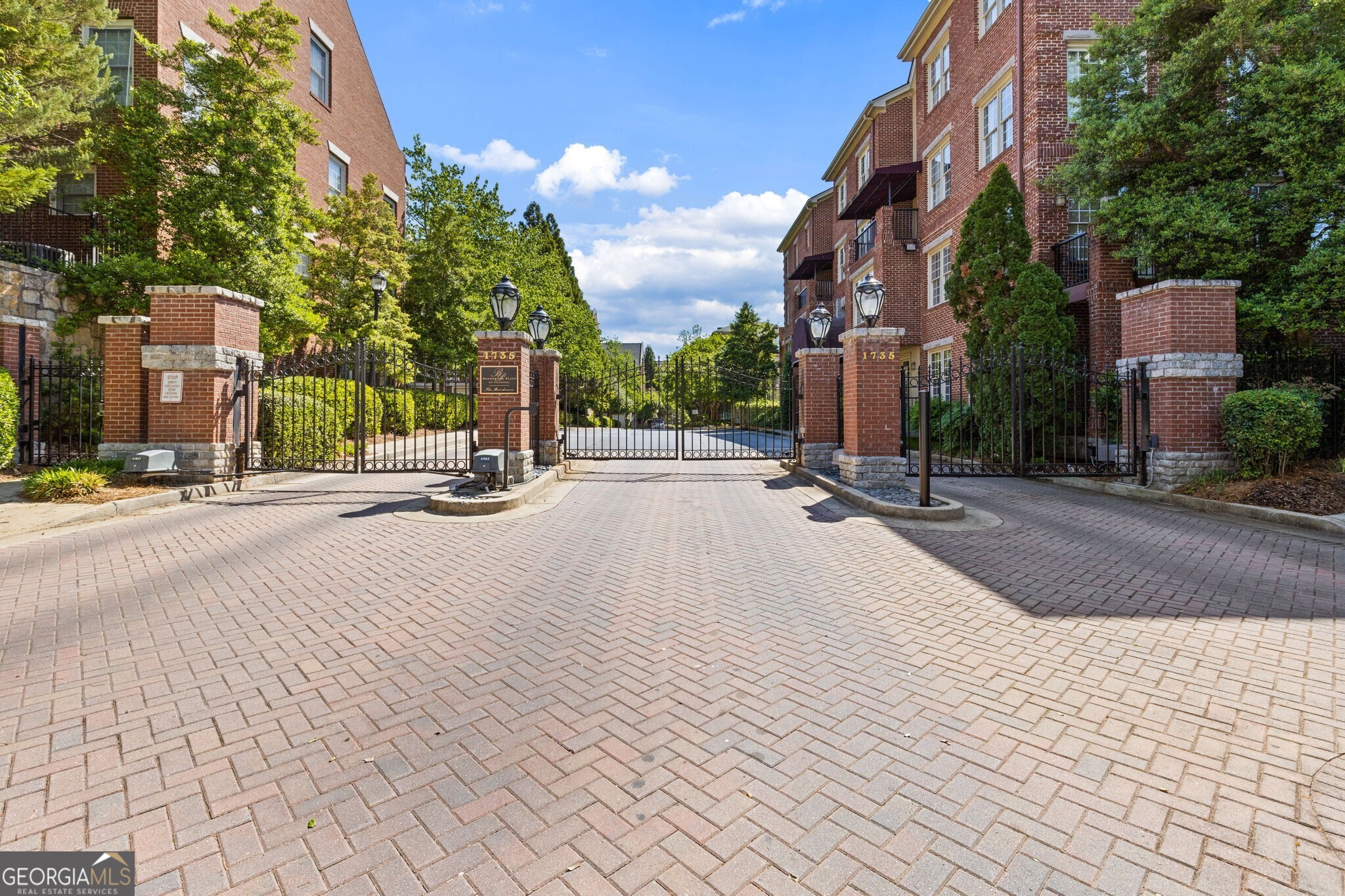 1735 Peachtree Street NE # 117