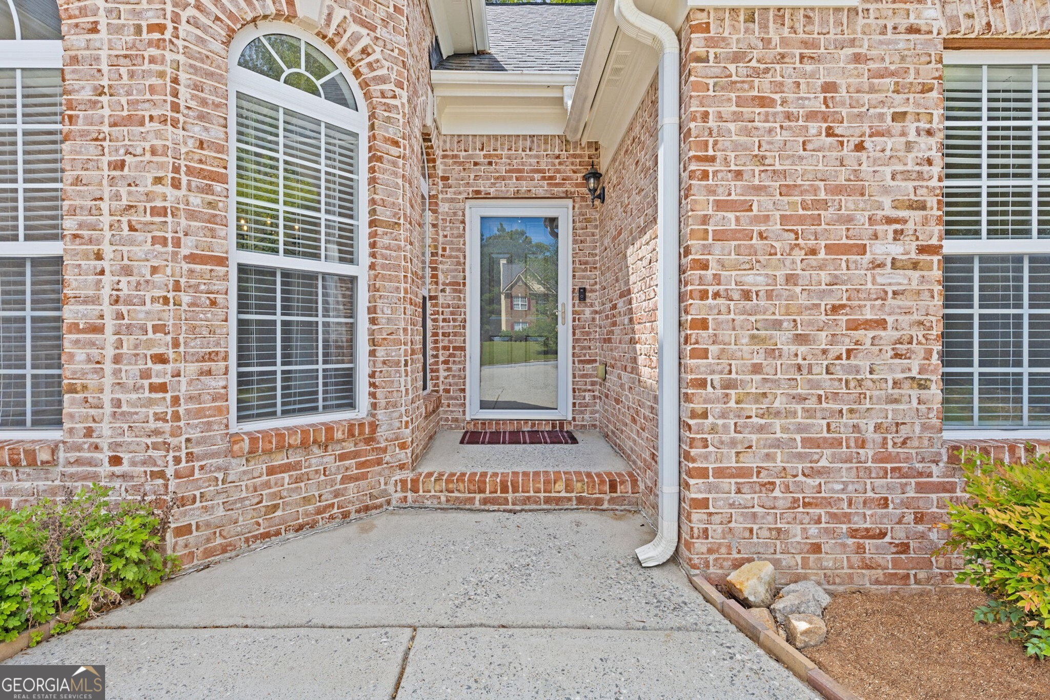 1570 Brooks Pointe Circle