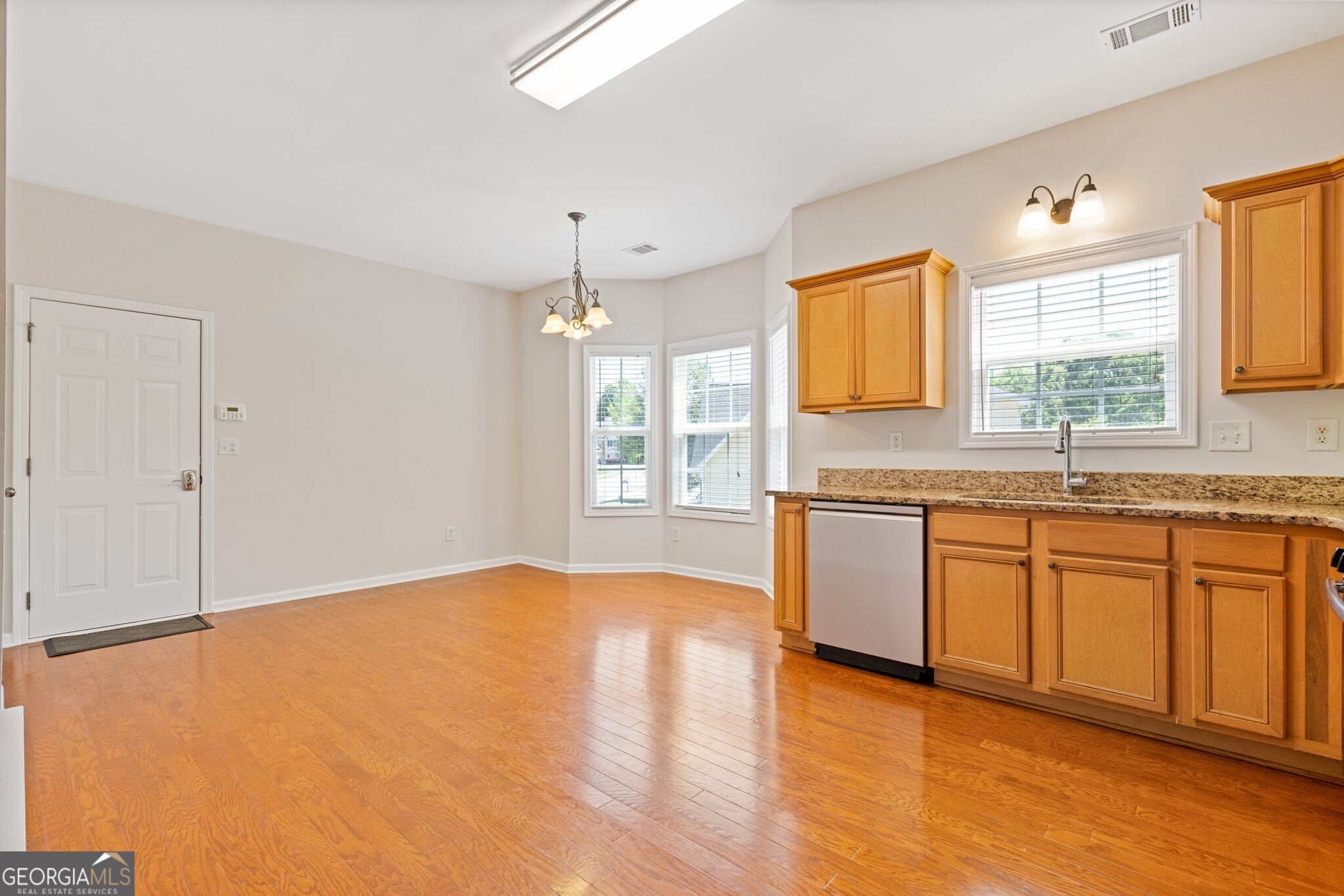 1570 Brooks Pointe Circle