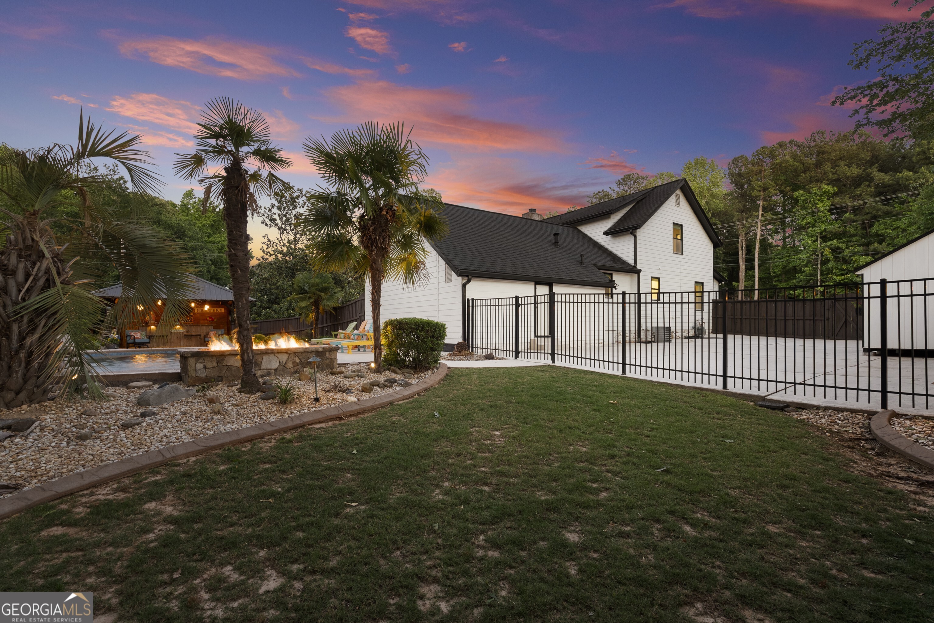 2504 Braselton Highway