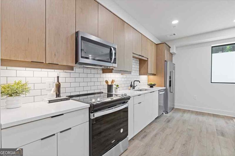 108 Park Place Unit 103