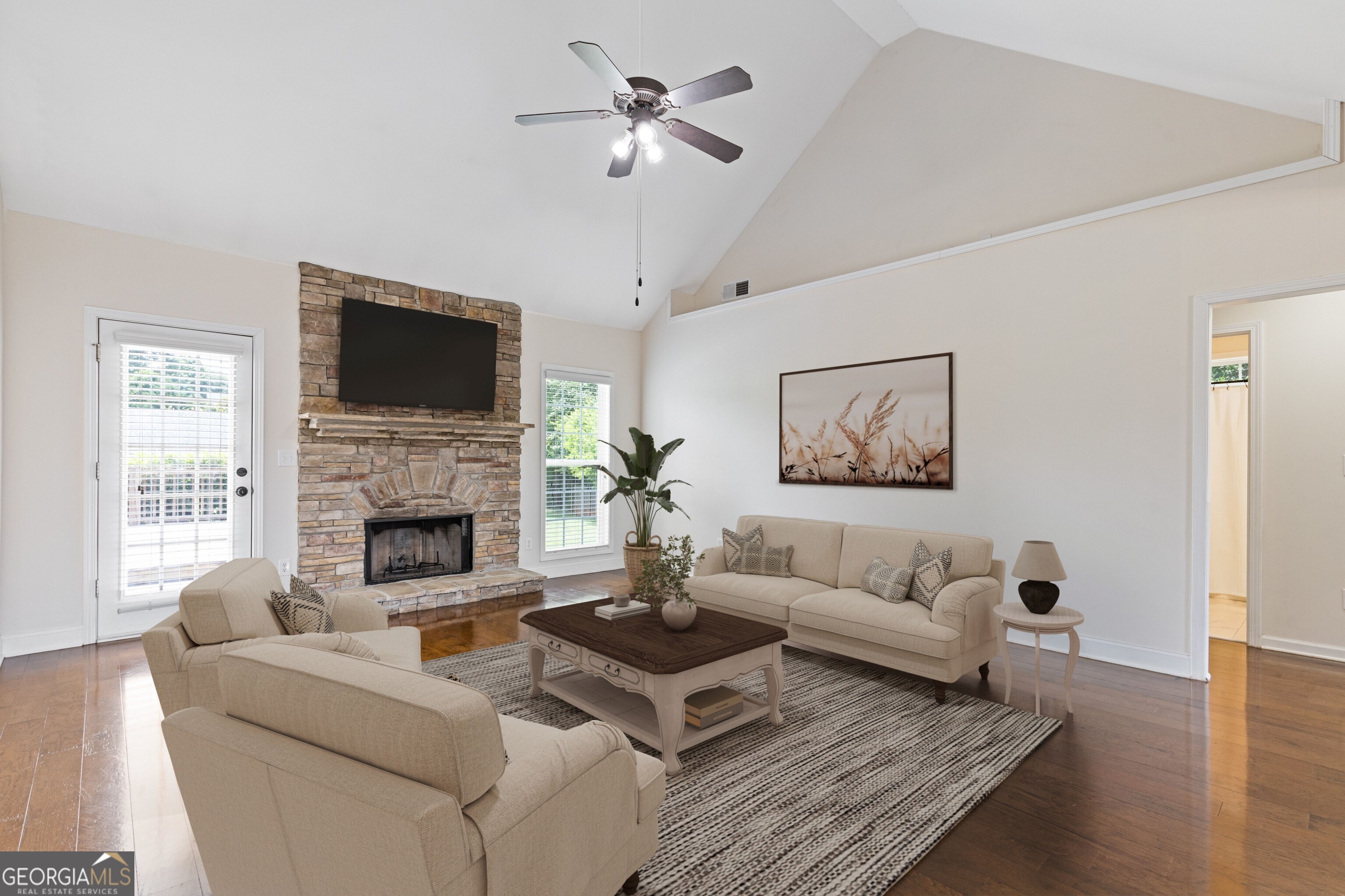 360 Finch Way