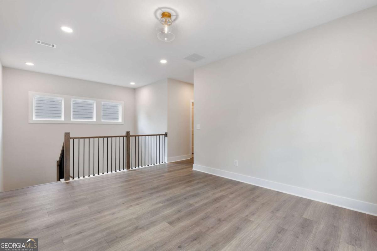 376 Summerville Lane