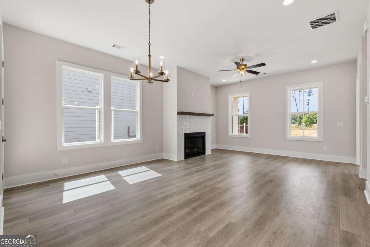 376 Summerville Lane