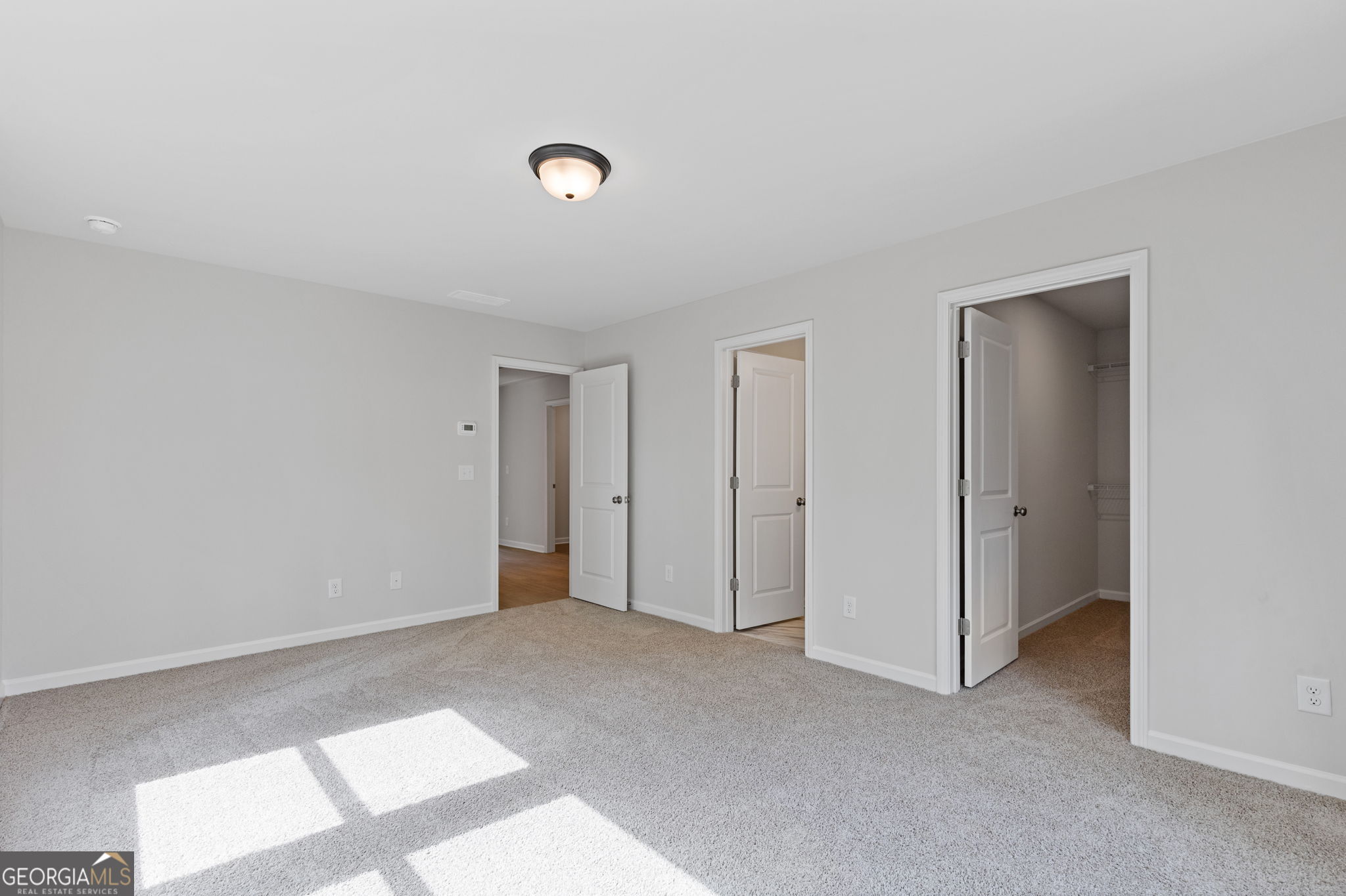 379 Summerville Lane # 12