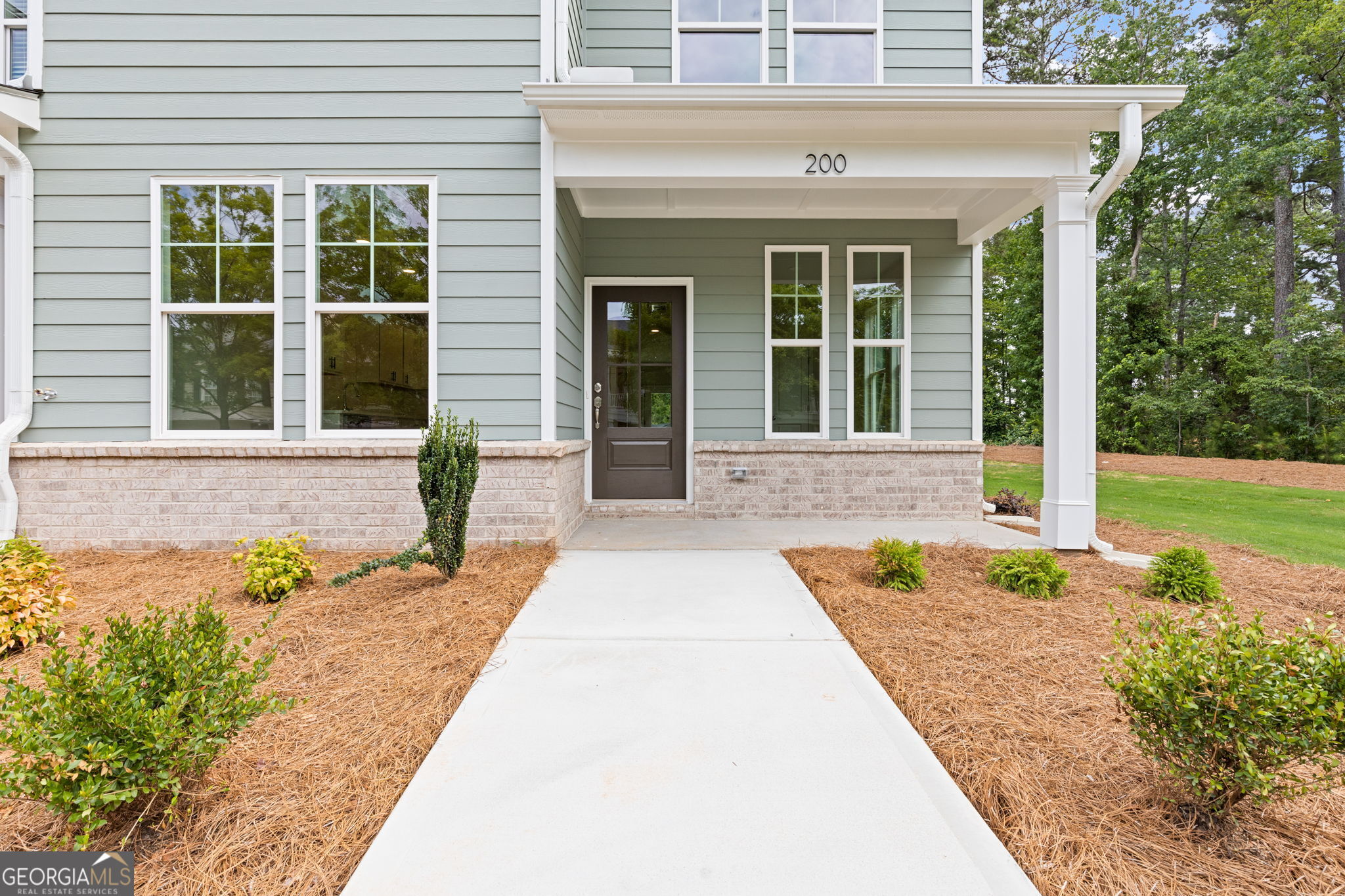 379 Summerville Lane # 12