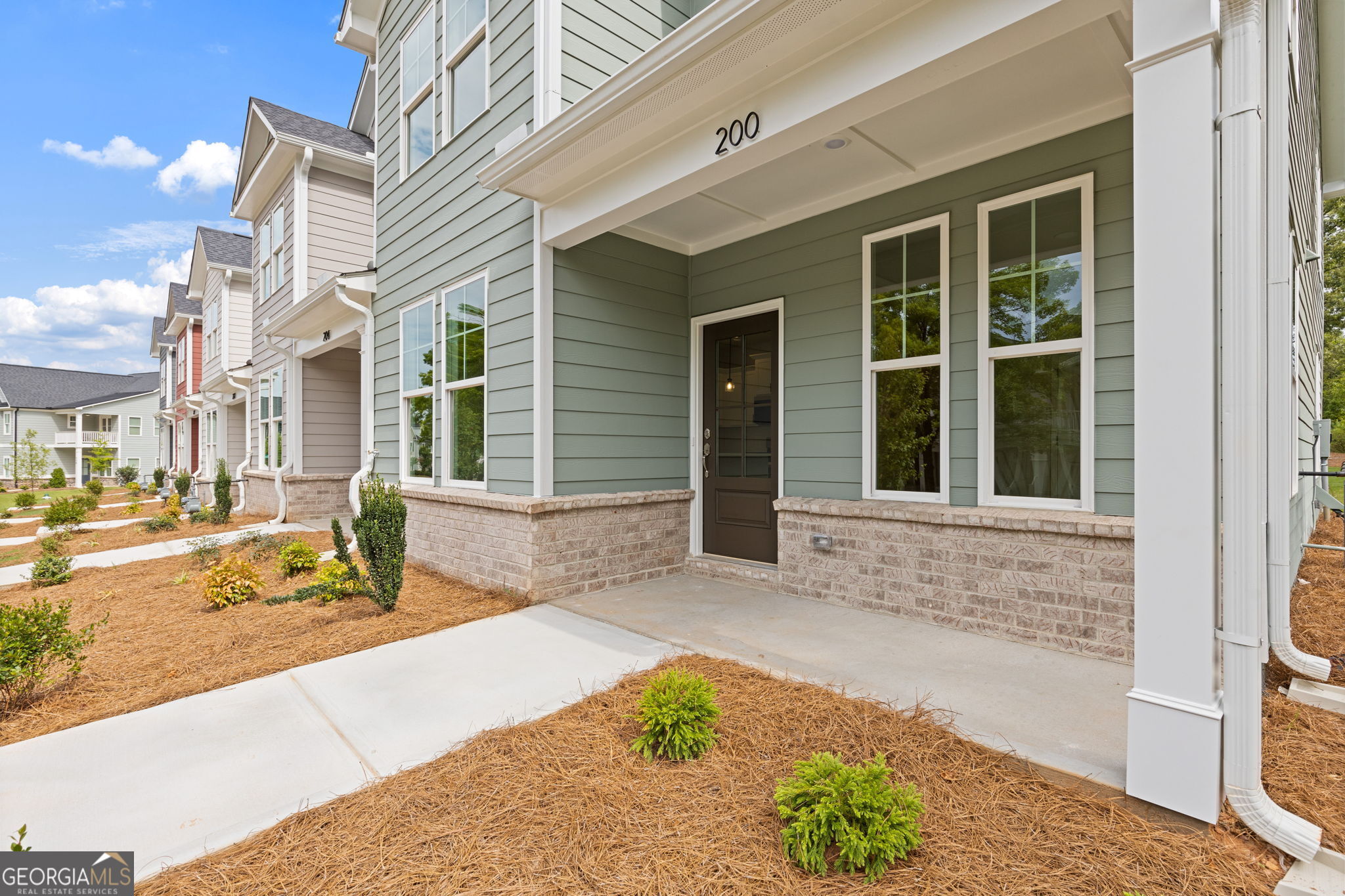 379 Summerville Lane # 12
