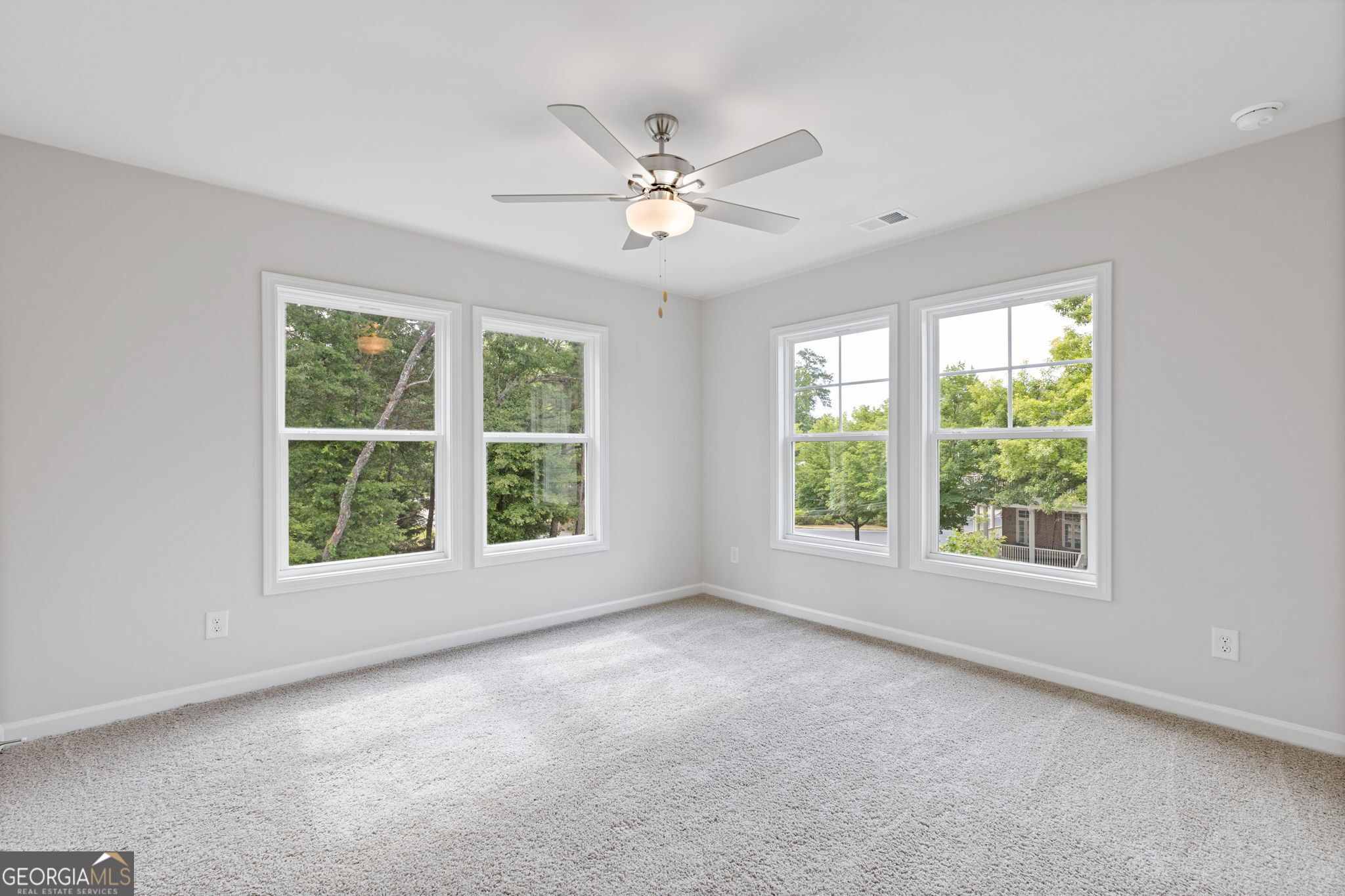 379 Summerville Lane # 12
