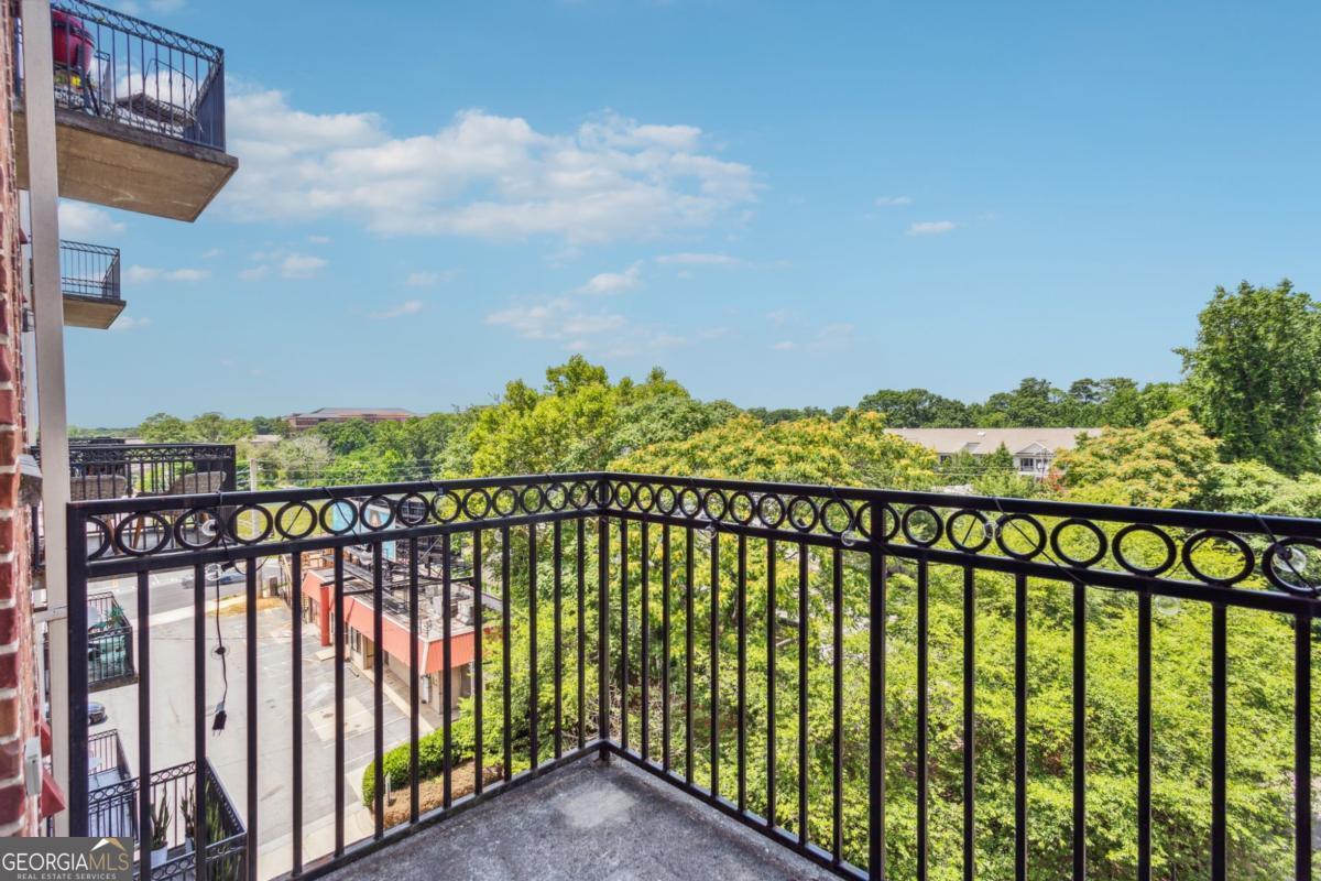 3235 Roswell Road NE # 821