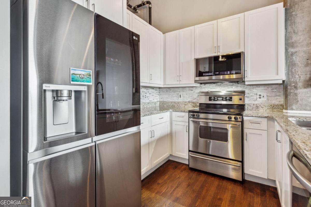3235 Roswell Road NE # 821