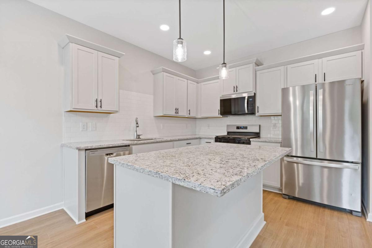 383 Summerville Lane # 10
