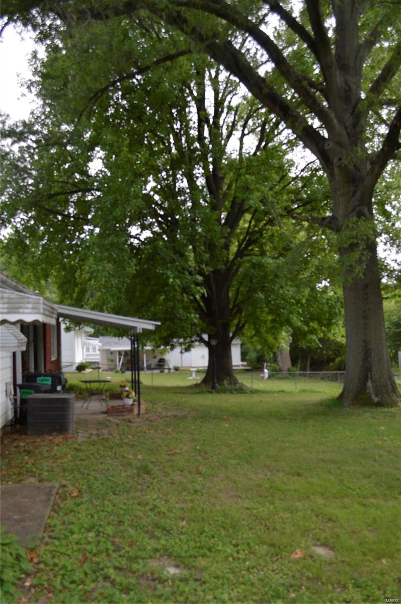 16 Dennis Drive
