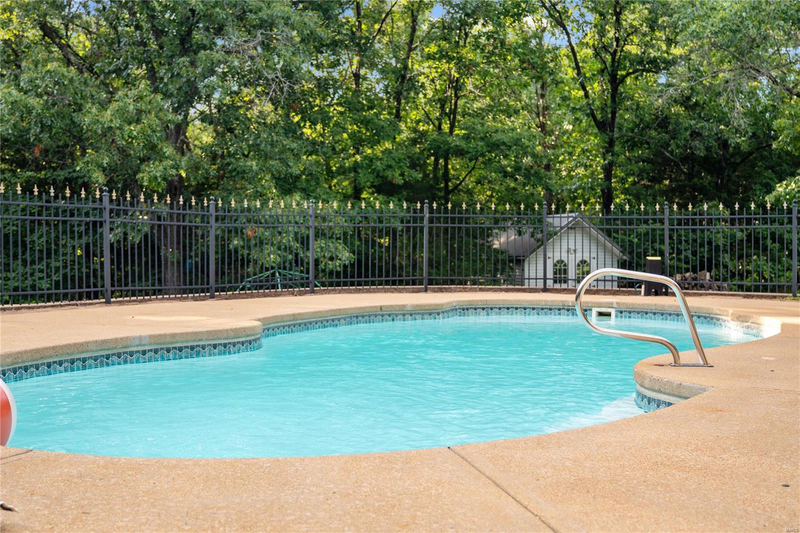 7783 Ashwood Drive