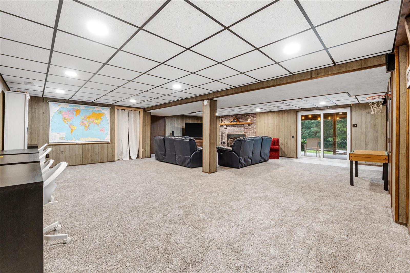 7783 Ashwood Drive