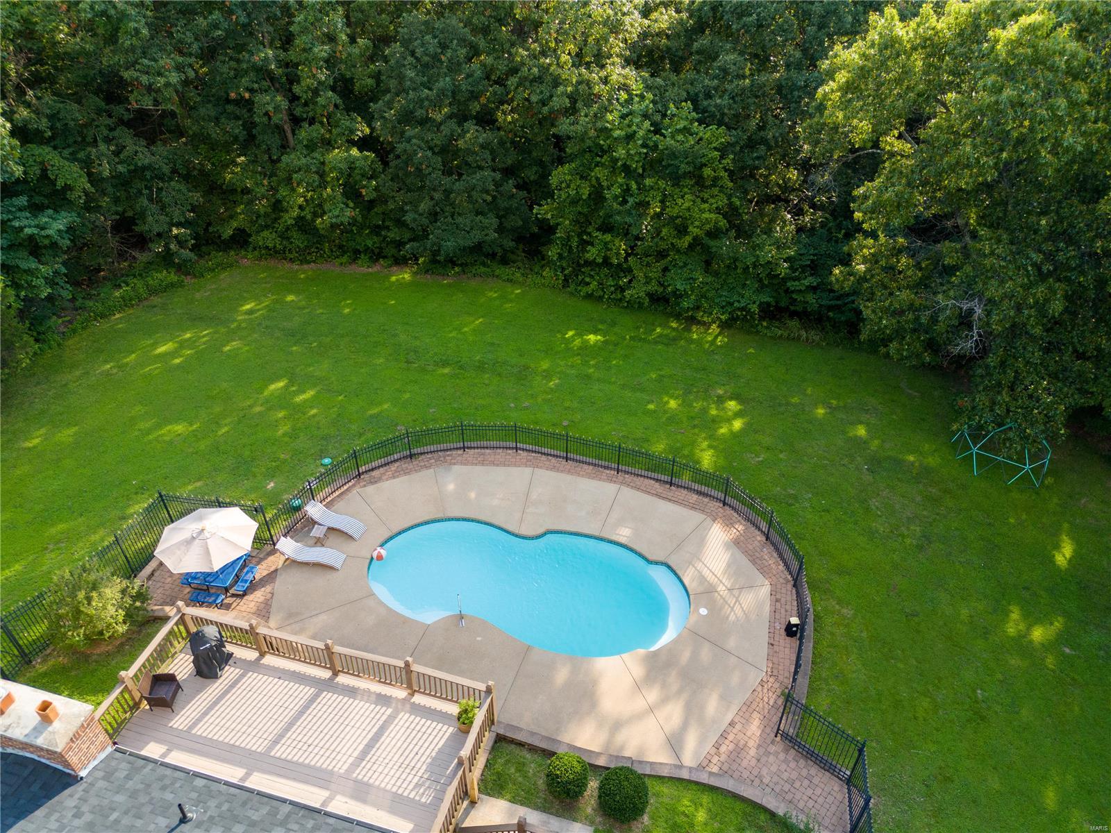 7783 Ashwood Drive