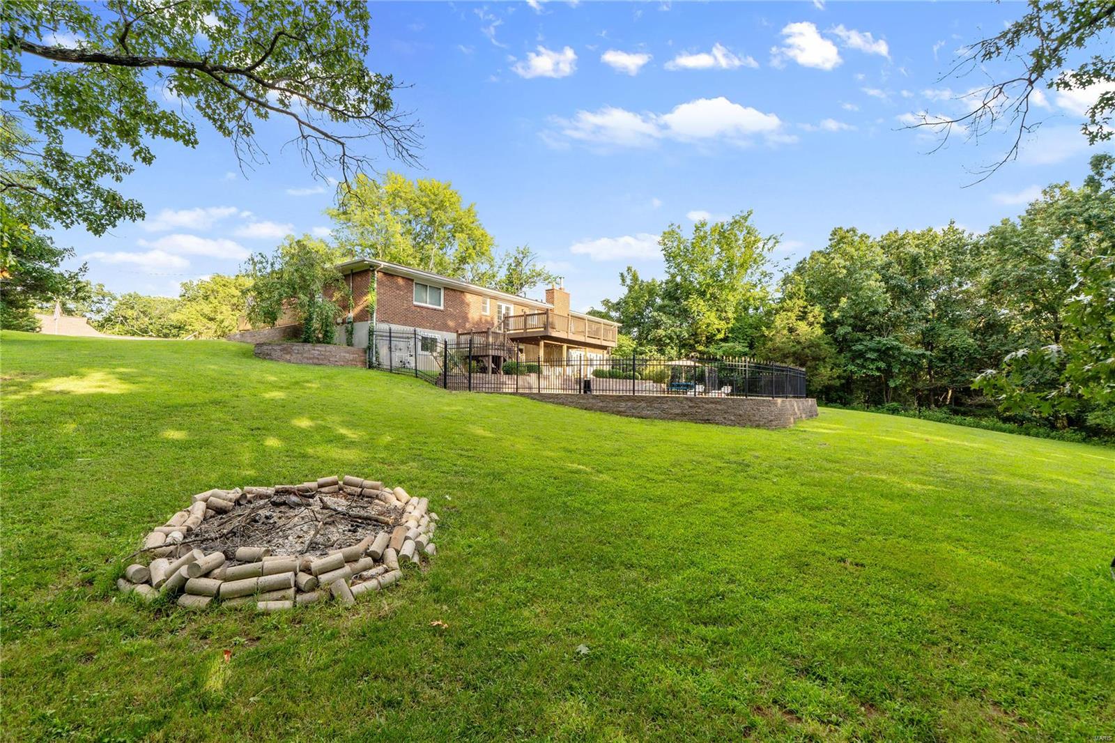 7783 Ashwood Drive