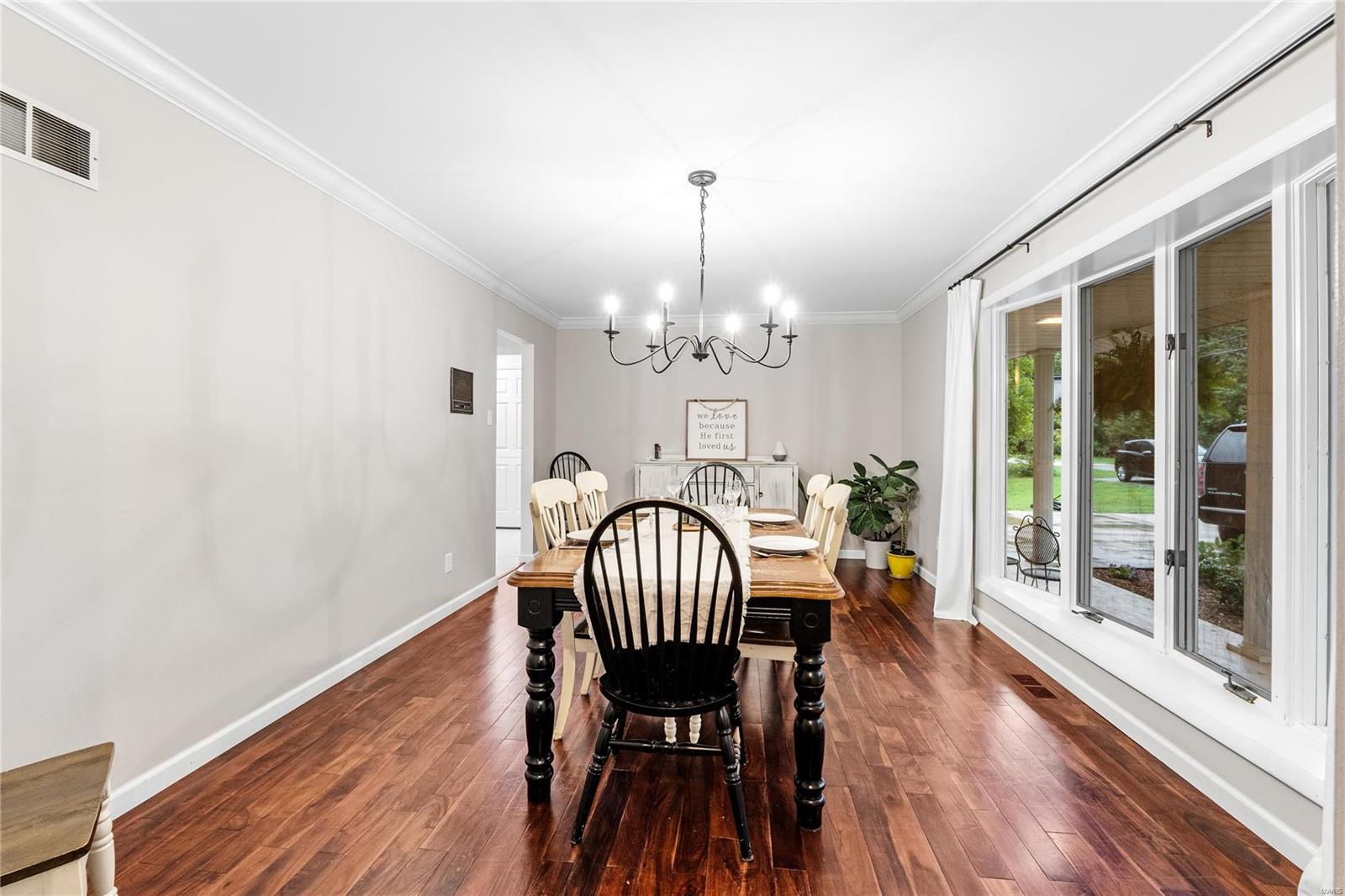 7783 Ashwood Drive