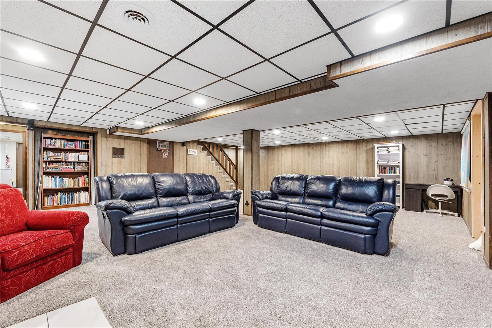 7783 Ashwood Drive