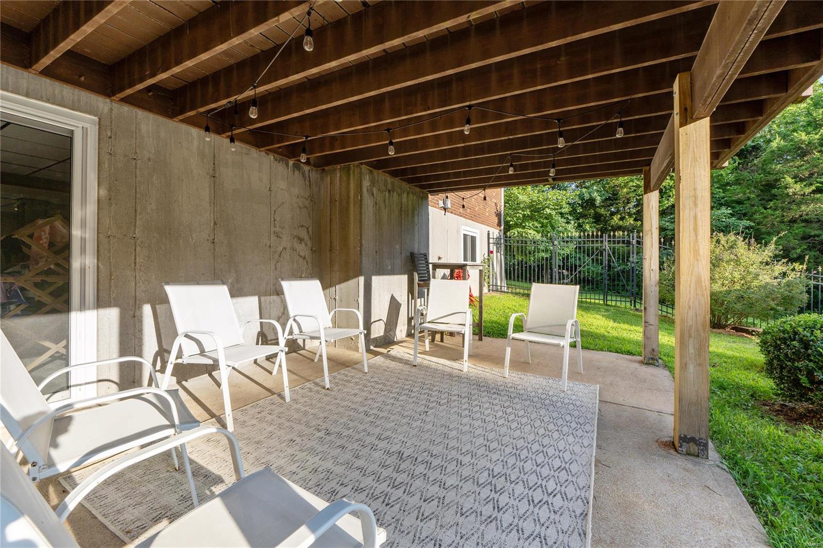 7783 Ashwood Drive