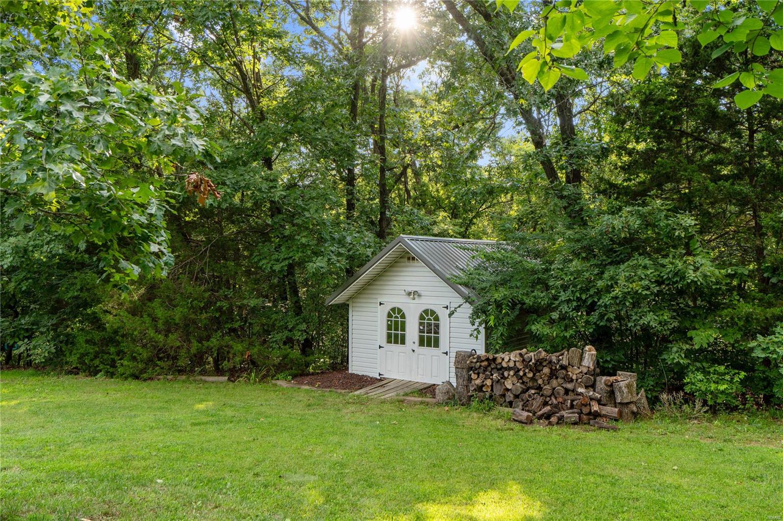7783 Ashwood Drive