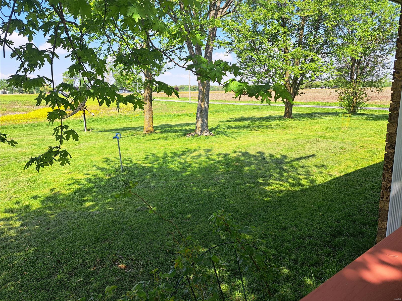 1652 Red Stripe Road
