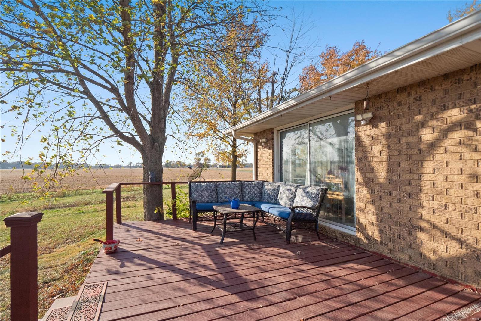 1652 Red Stripe Road