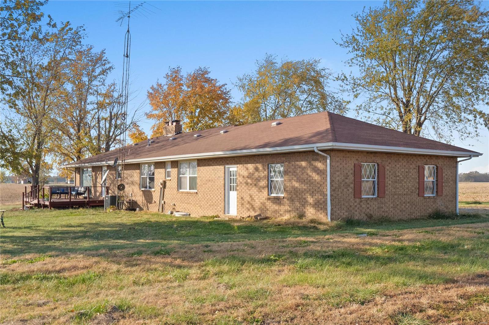 1652 Red Stripe Road
