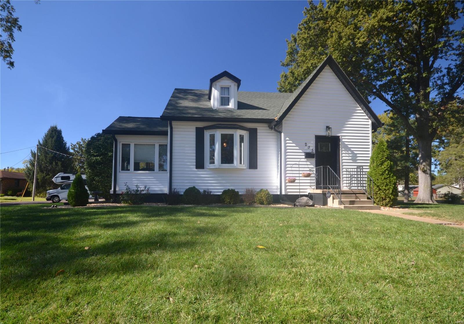 205 N 6th Street