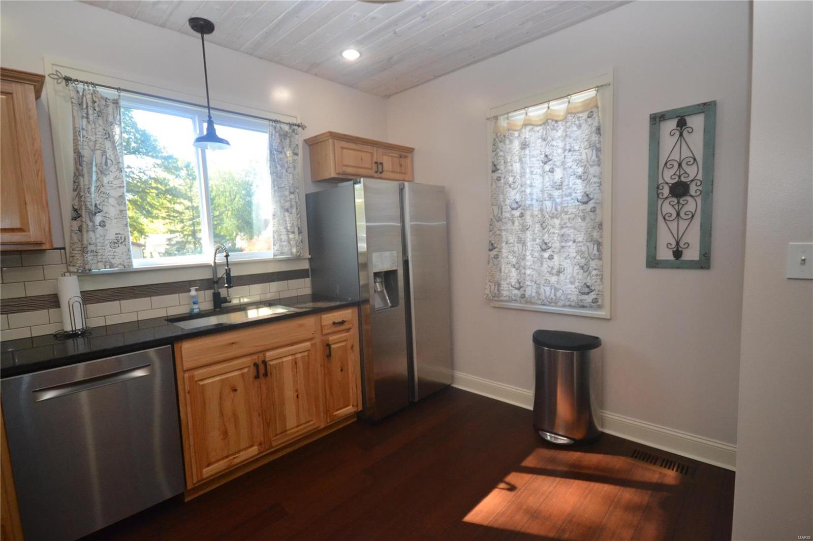 205 N 6th Street