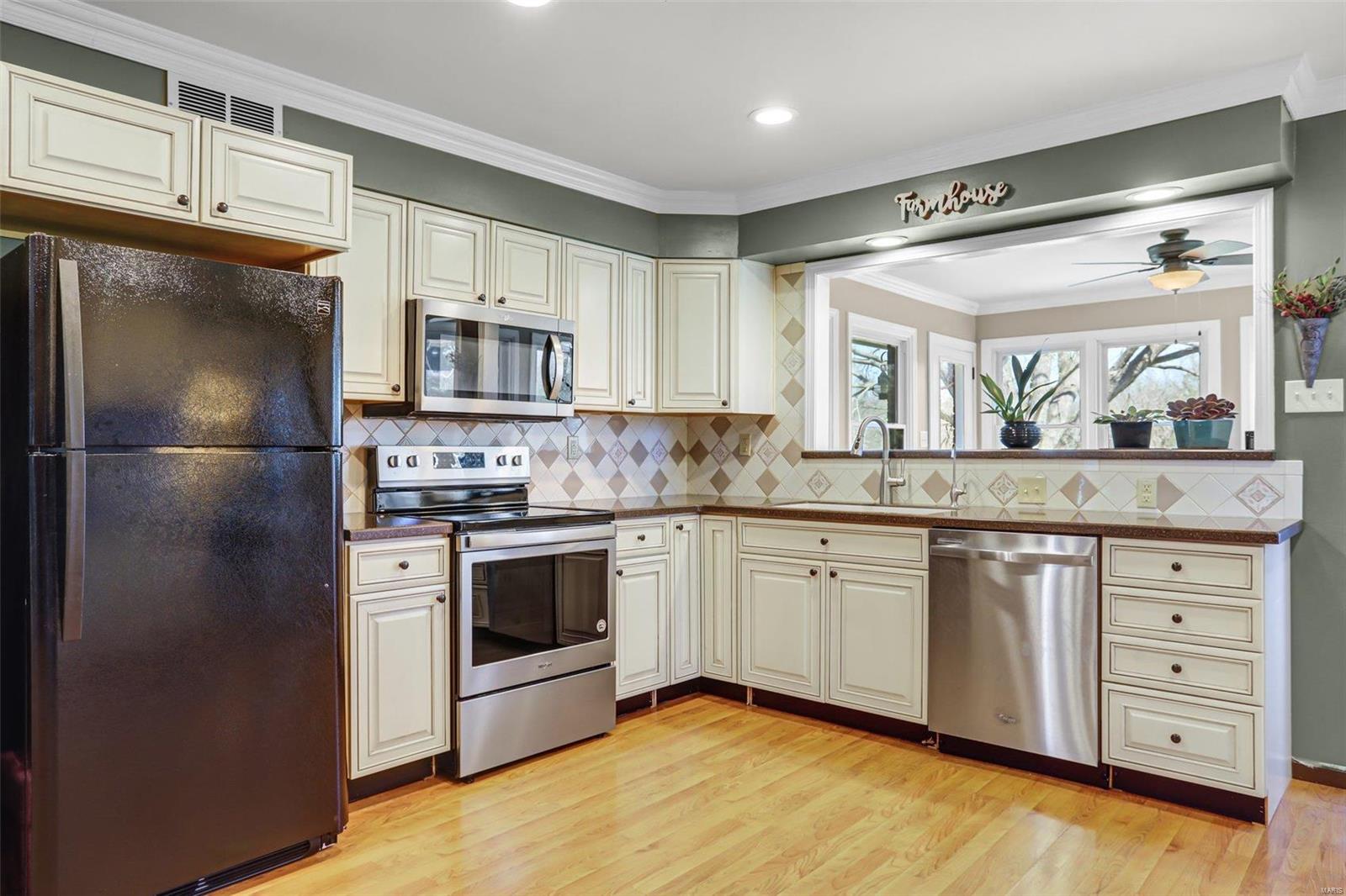 139 Twin Bluffs Lane